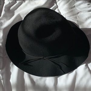 Black Wide Brimmed Fedora